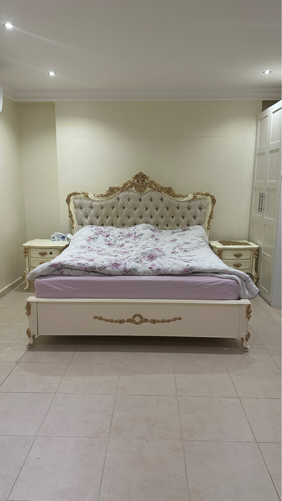 classic king bed room set - 3