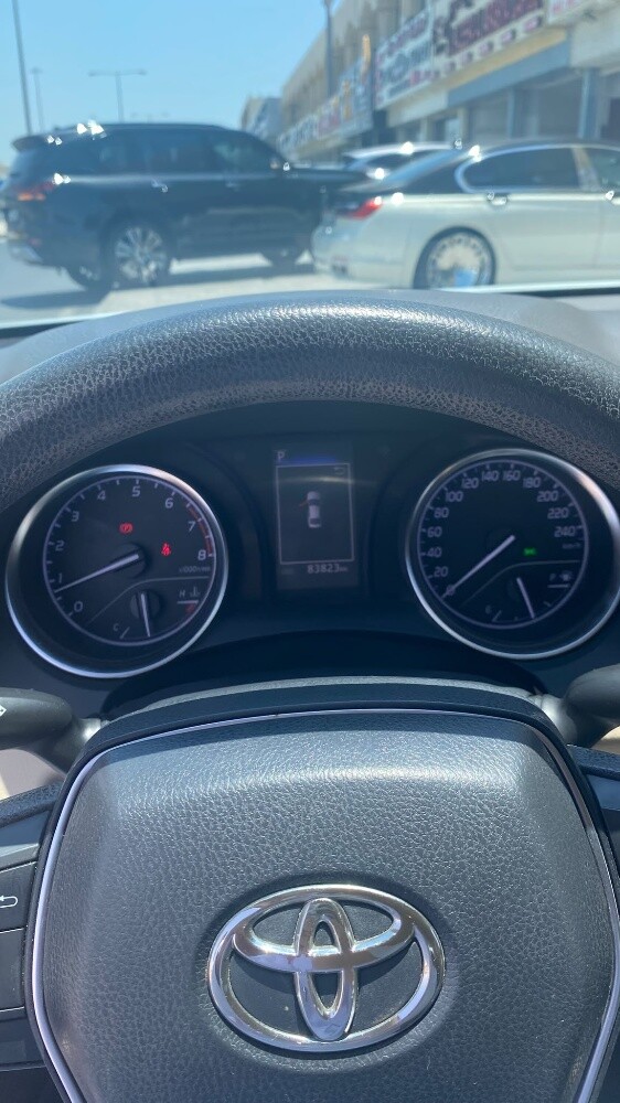 Toyota camry LE - 9
