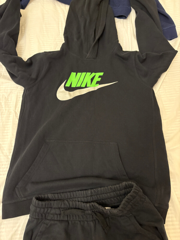 Original nike Tracksuit (158-170cm) - 1