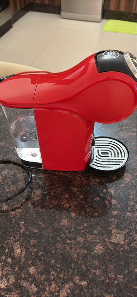 Nescafé Dolce Pod Coffee Machine - 3