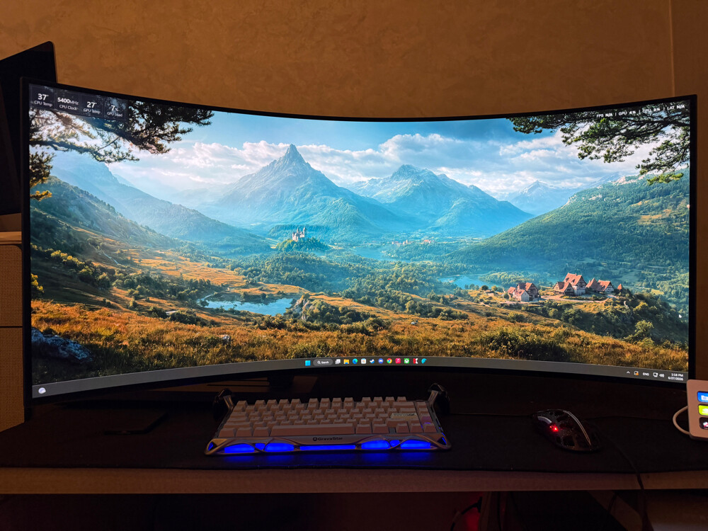 LG 45″ OLED 5K2K Monitor - 2