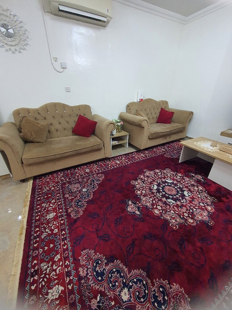 للبيع كنب و سجادة - 3