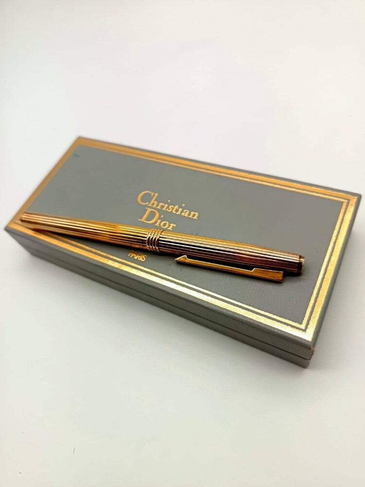Christian Dior lighter and pen set - 3
