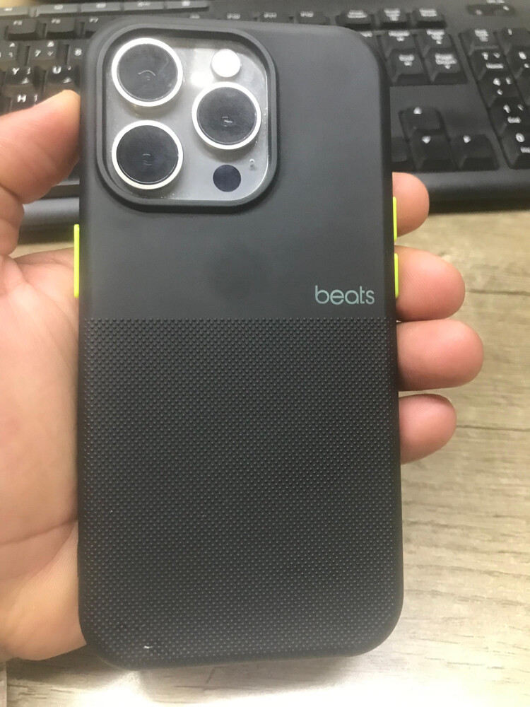 I phone 15 pro - 8