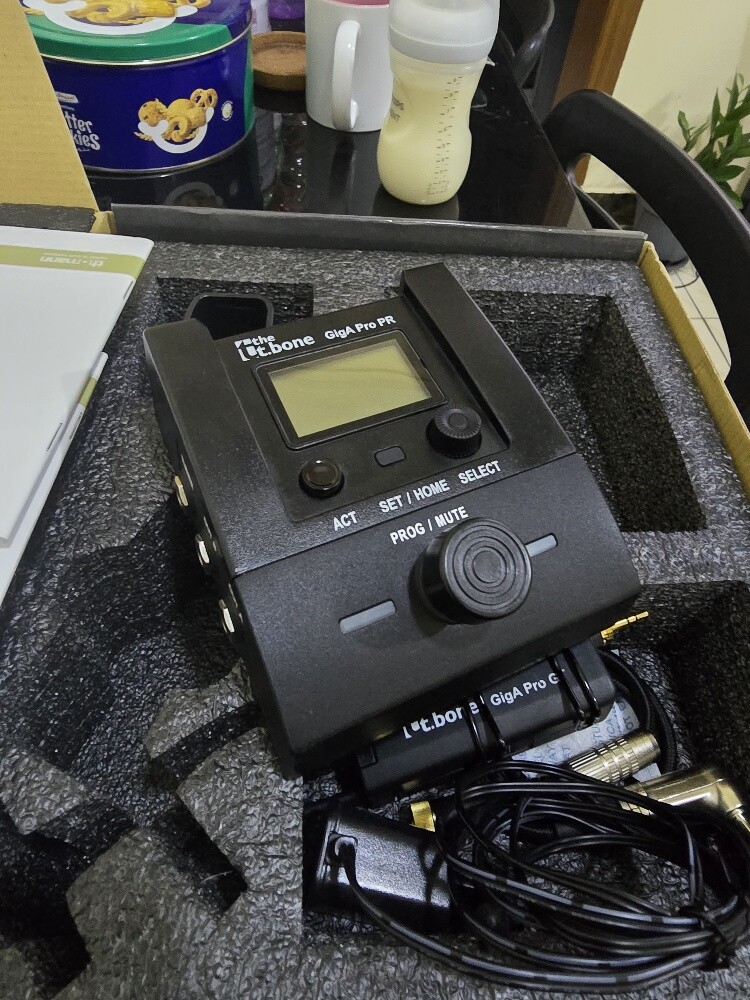 T.BONE Giga Pro Guitar Wireless Sys - 2