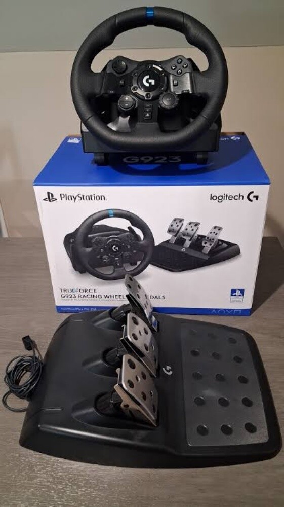 Logitech G923 - 2