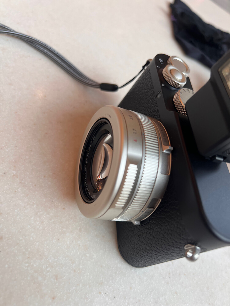 Leica D-Lux 8 -100 years limited - 18