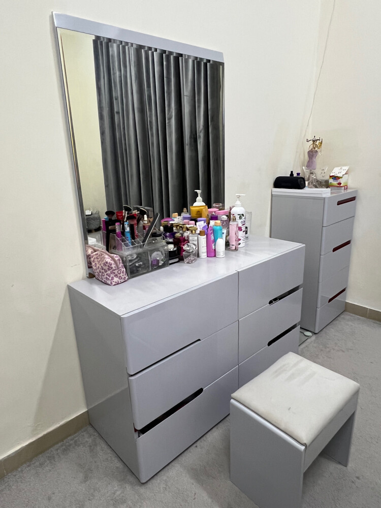 bed room for sale - 5