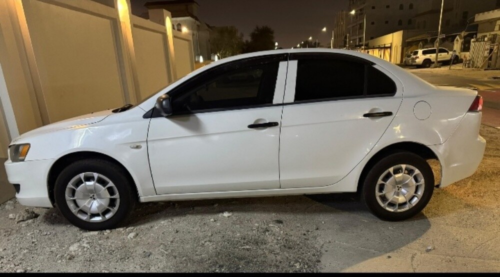 Mitsubishi Lancer-EX MODEL 2014 - 3