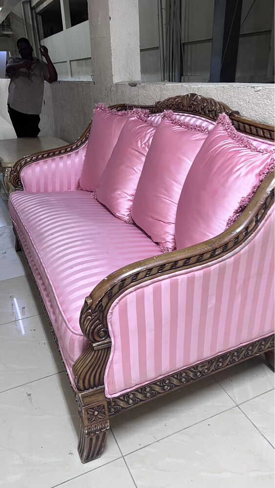 . Additional free curtain,Sofa - 2