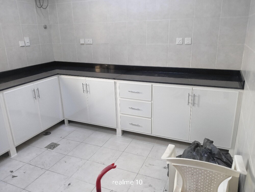 AL HARFA SHOWROOM - 29