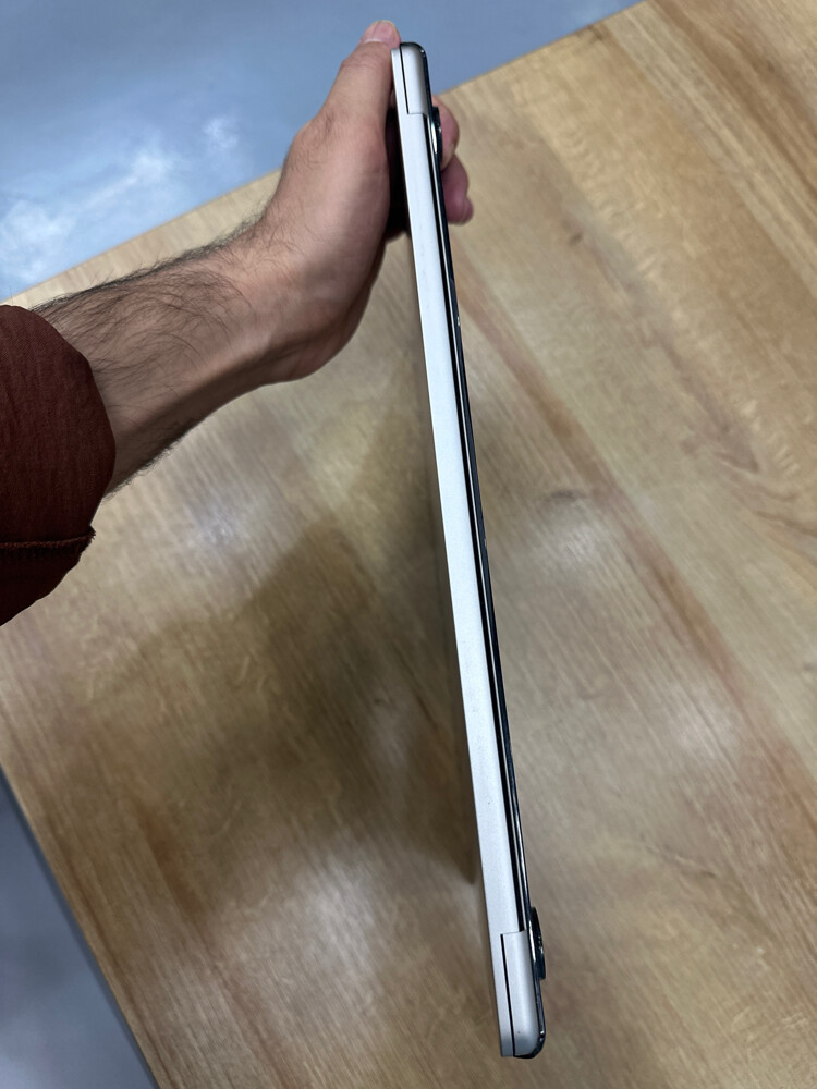 mac book air m2 8gb ram 256 gb - 3