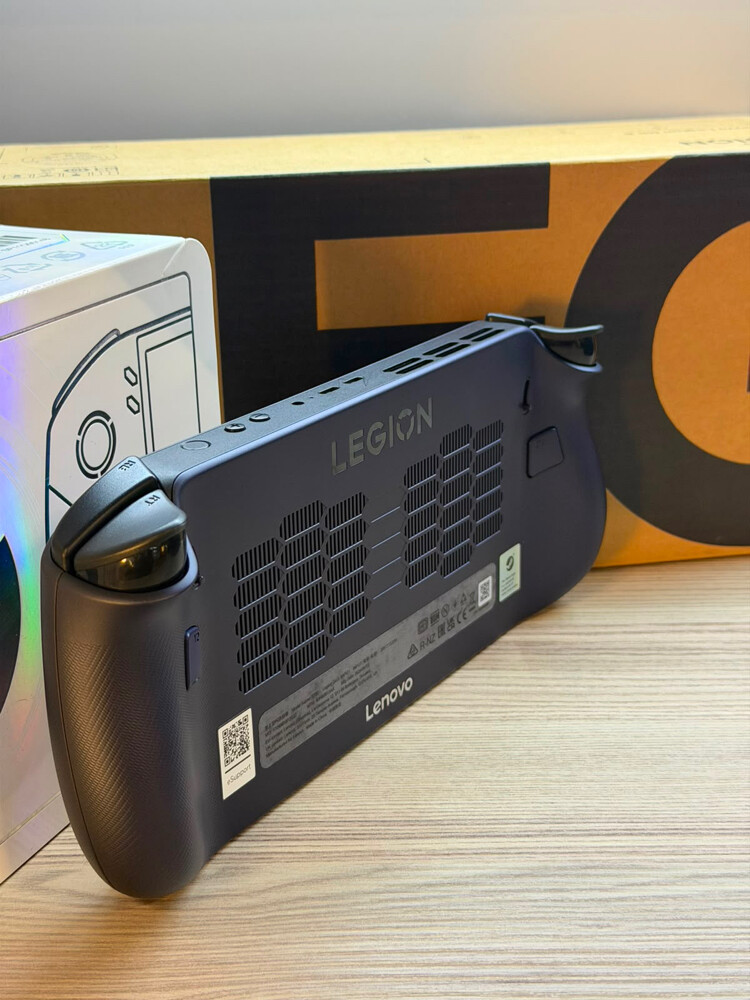 Lenovo Legion Go S - 3
