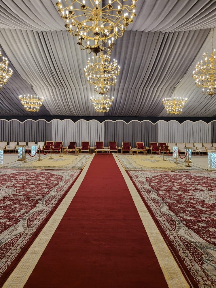 خيام ملكية - 1