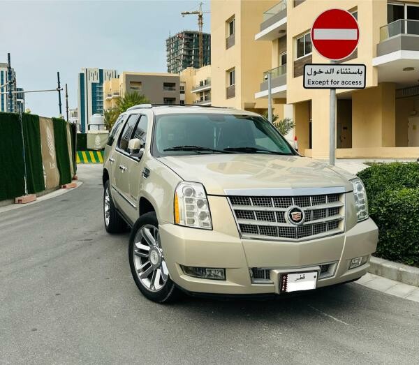 Cadillac Escalade platinum short - 2