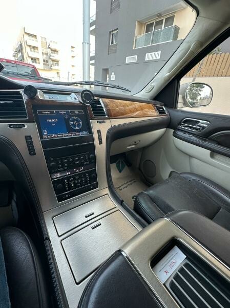 Cadillac Escalade platinum short - 4