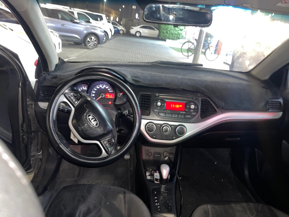 Kia  - 4