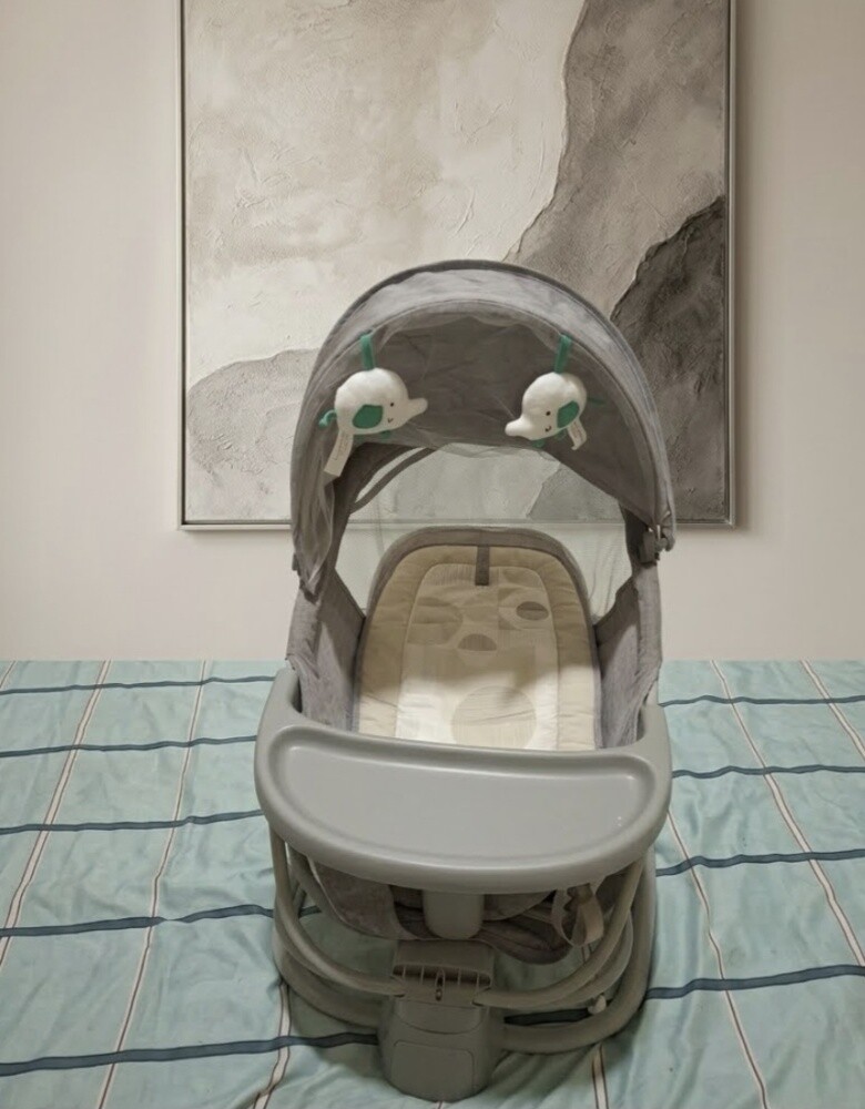 Juniors electric baby swing - 1