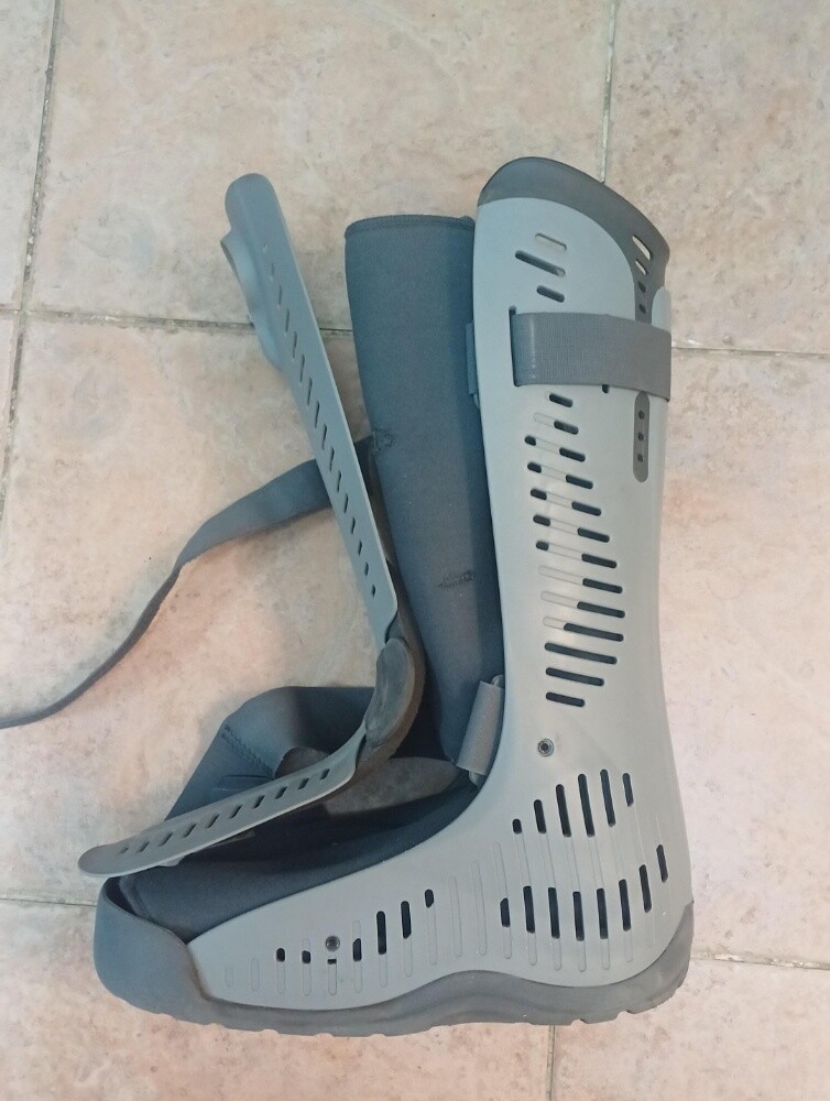 CAM walking boot - 1