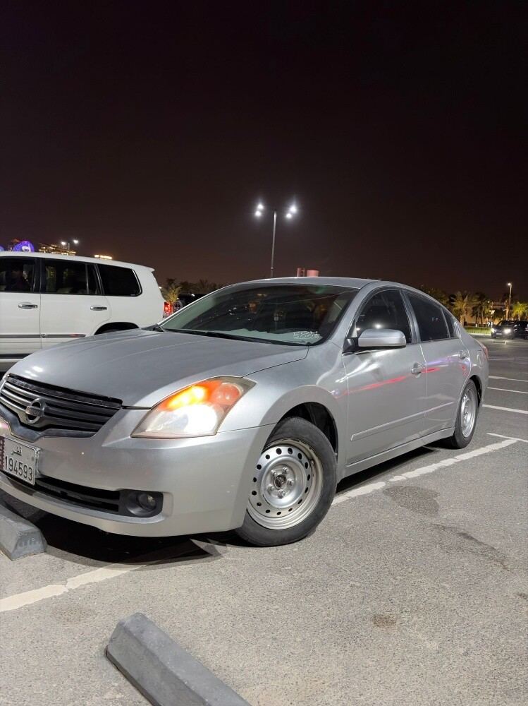 Nissan altima 2008 - 1