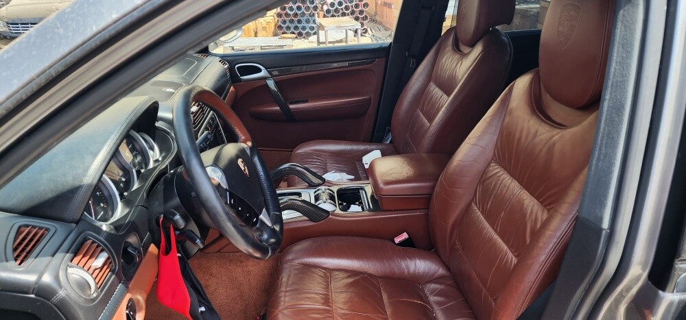 Porsche Cayenne Turbo 2008 V8 - 9