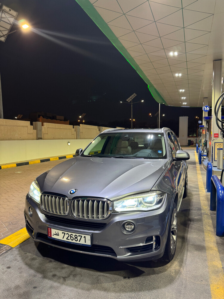 BMW X5 xDrive50i   - 10