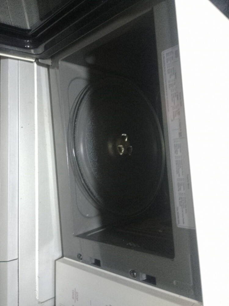 LG microwave - 2
