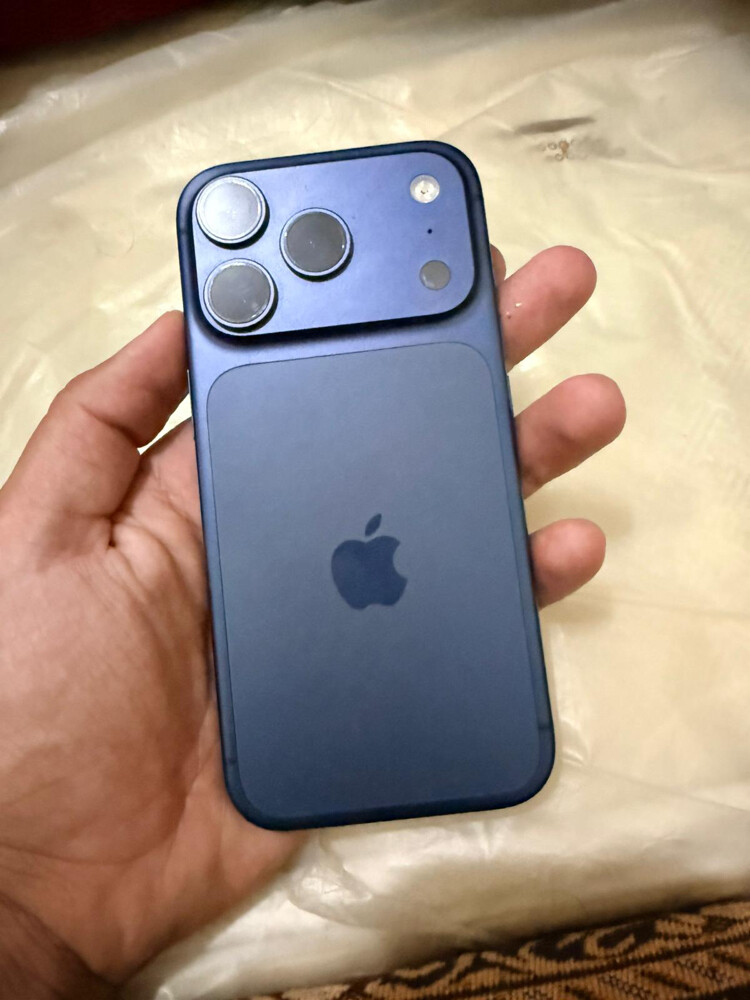 iPhone 17pro 256gb  - 4