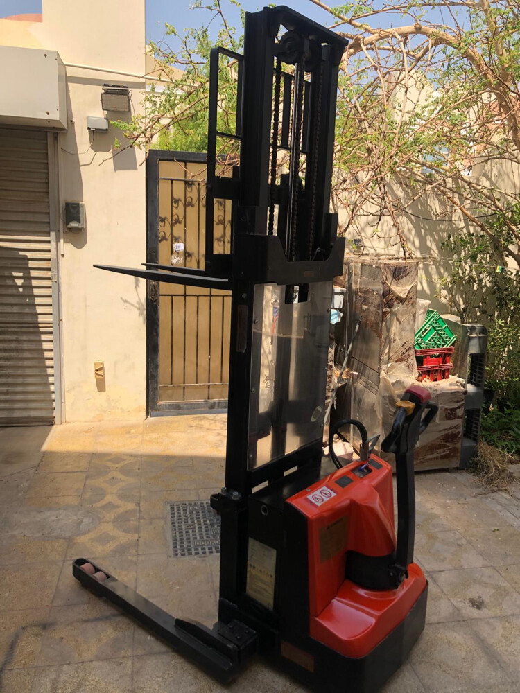 EP Electric Forklift - 2
