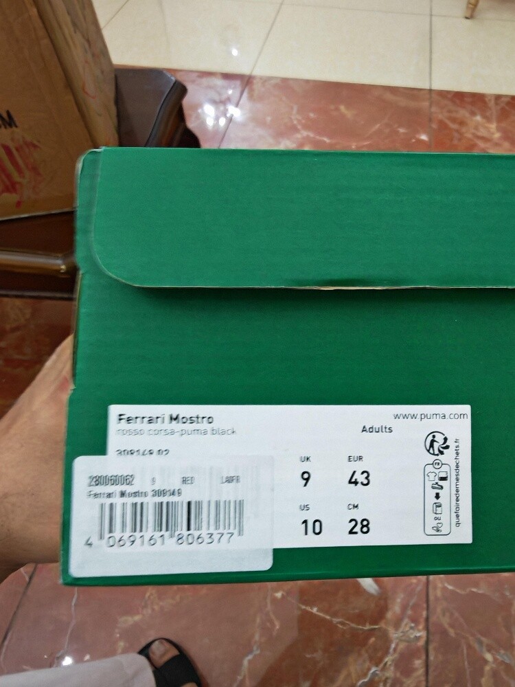 BRAND NEW PUMA SCUDERIA FERRARI - 1