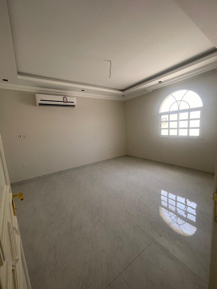 ام عبيرية_للبيع فيلا 443م شارعين - 7