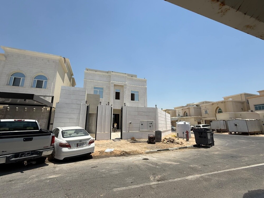 ام عبيرية_للبيع فيلا 443م شارعين - 1