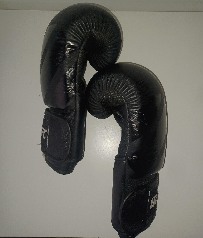 Intermix UFC Training Boxing Gloves - 4