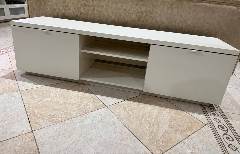 TV bench/ cabinet from Ikea - 1