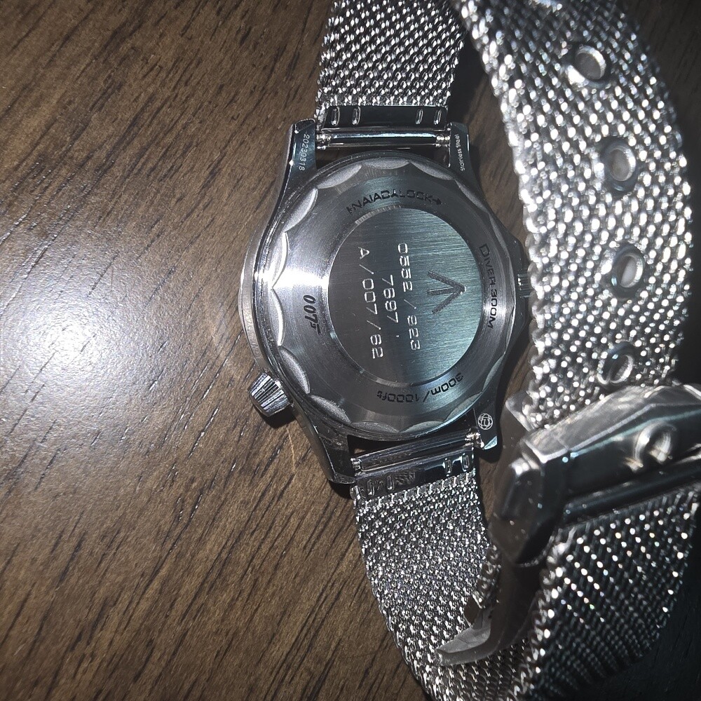 Omega Seamaster Diver 300M "007 - 6