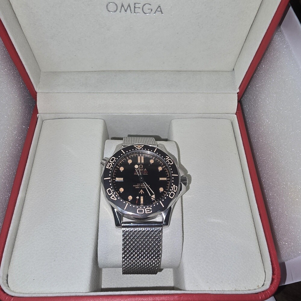 Omega Seamaster Diver 300M "007 - 4