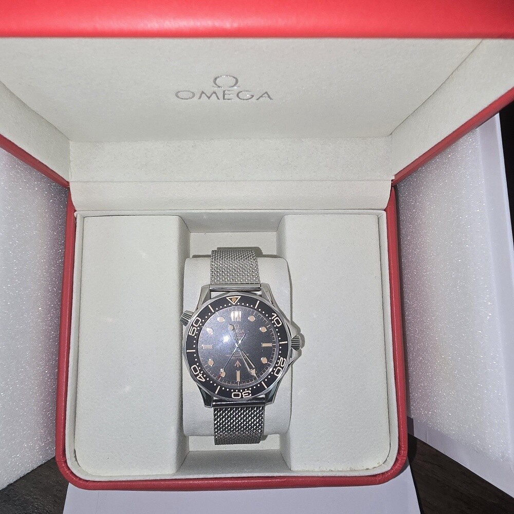 Omega Seamaster Diver 300M "007 - 3