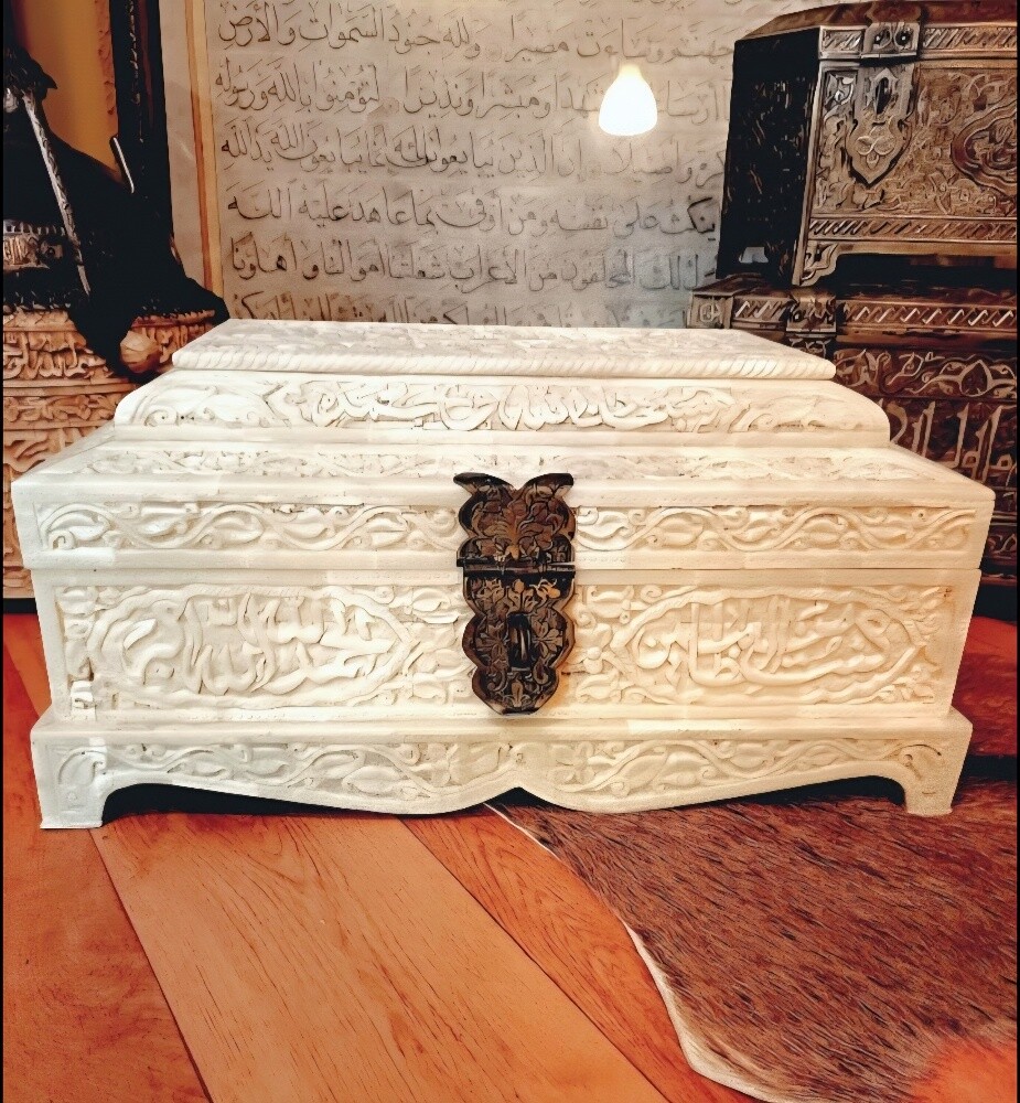 othmani Islamic bone box - 3
