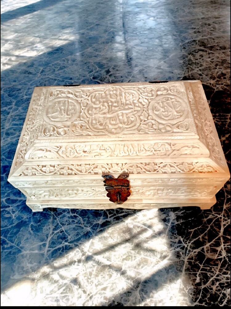 othmani Islamic bone box - 2