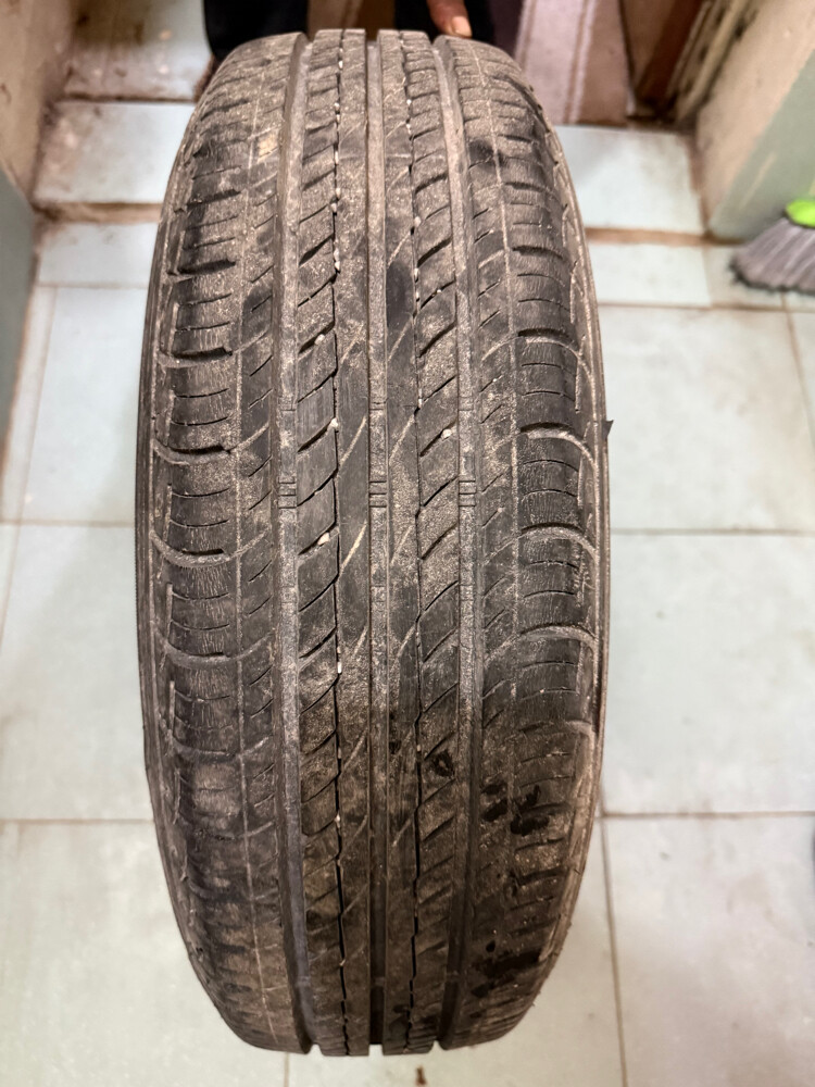 suzuki swift dzire tires and Rim - 2