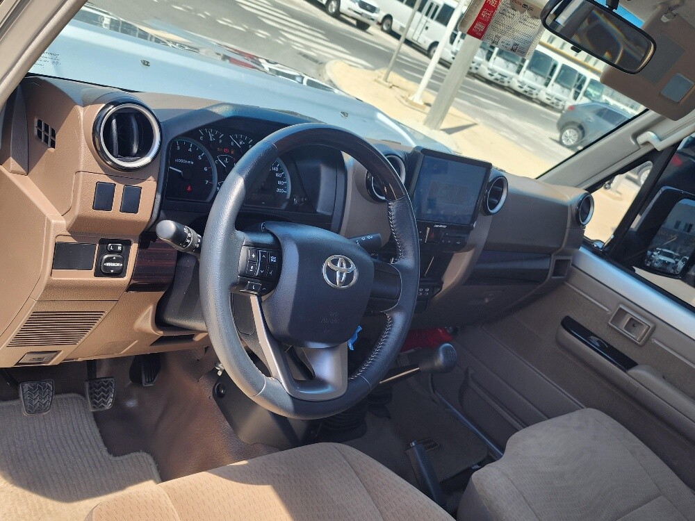 LX V6 - 8