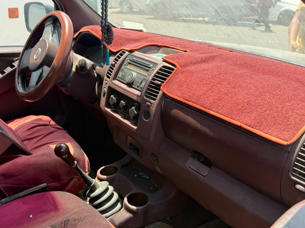 Nissan Navara Pickup - 5