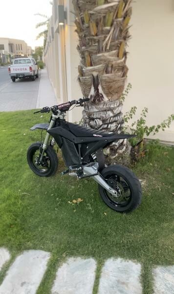 ETM RTR 105 KM/H Supermoto 8000W - 3