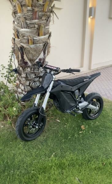 ETM RTR 105 KM/H Supermoto 8000W - 2
