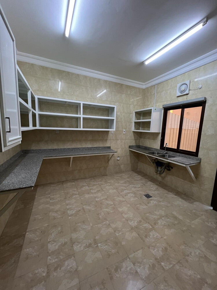 Villa for rent in Al Wakra - 4