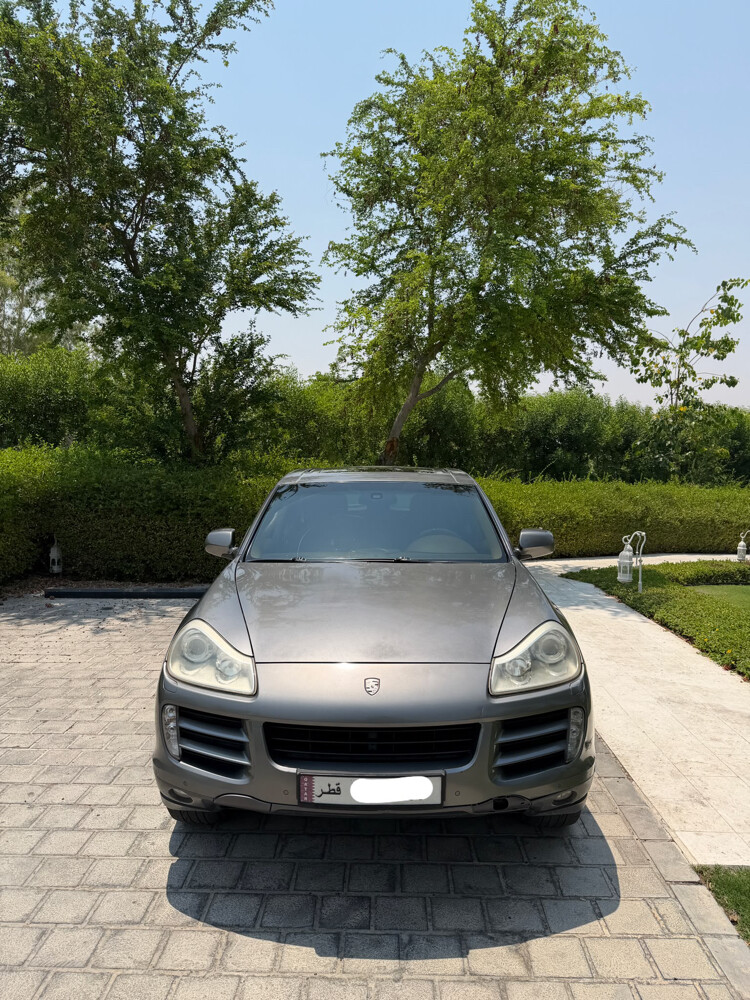 PORSCHE CAYENNE - 6
