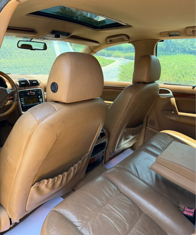 PORSCHE CAYENNE - 11