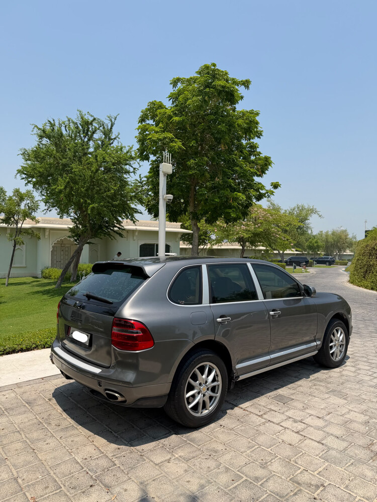 PORSCHE CAYENNE - 5