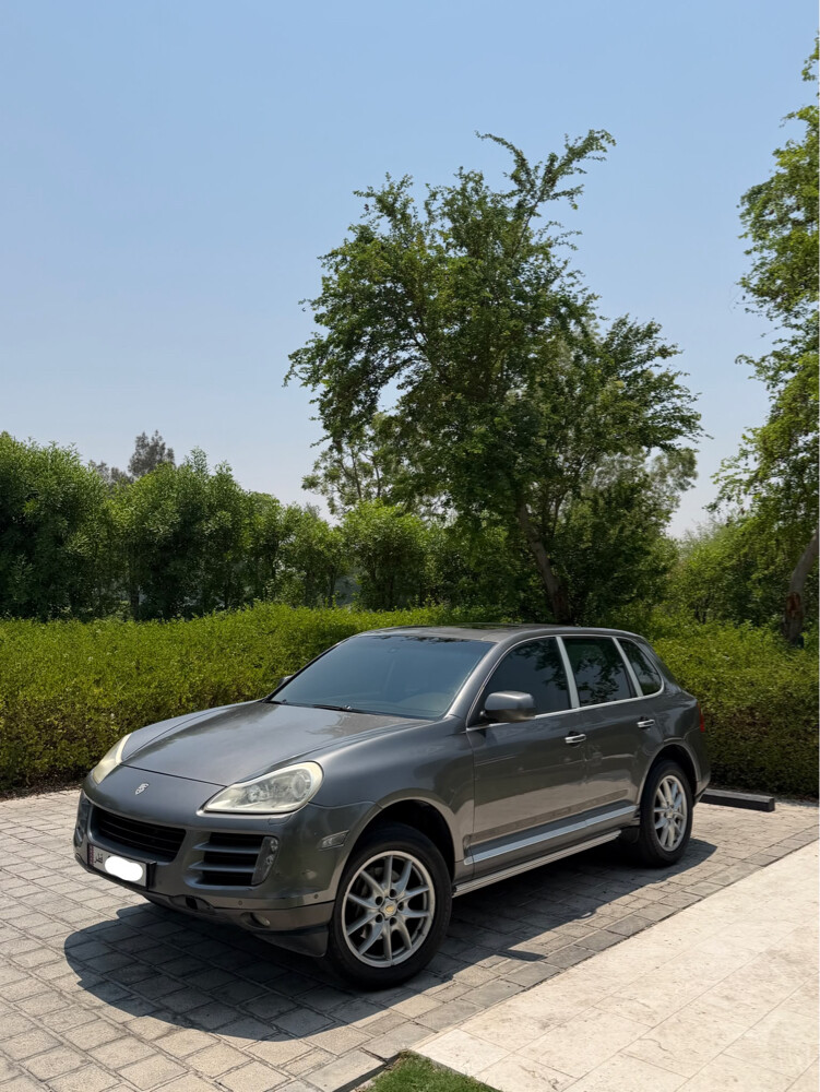 PORSCHE CAYENNE - 3