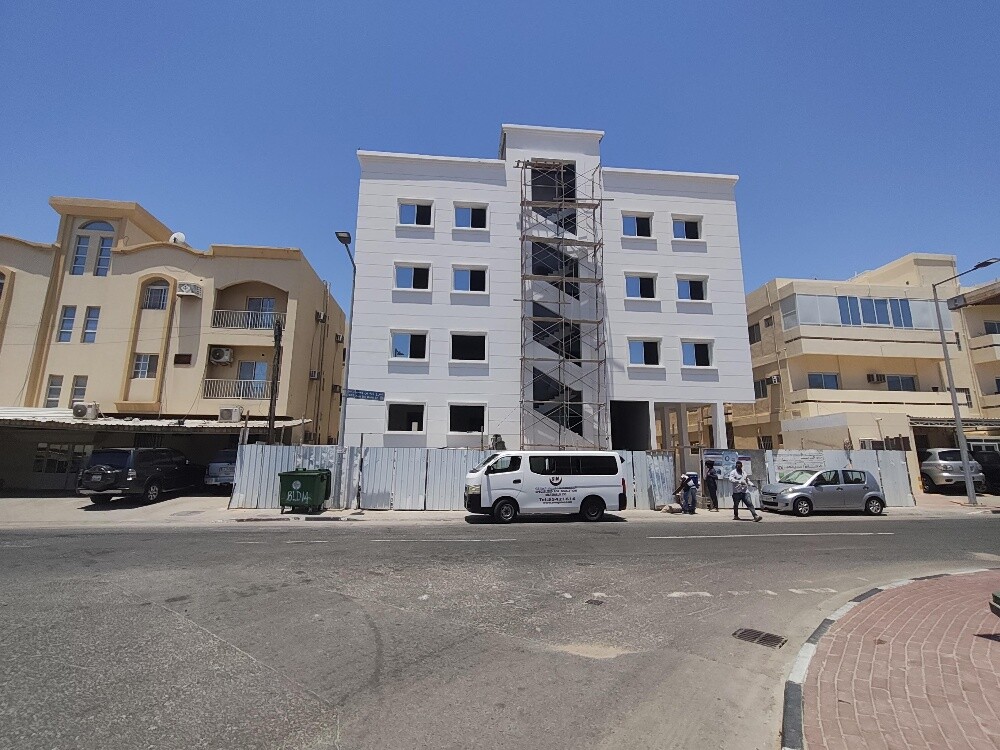 للبيع عمارة مدينة خليفة جنوبية - 2